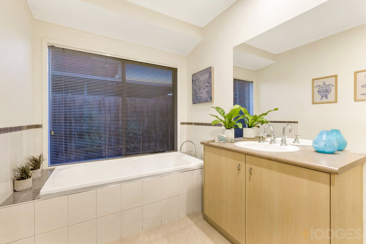 3 Williamson Close Mordialloc - Residential for sale