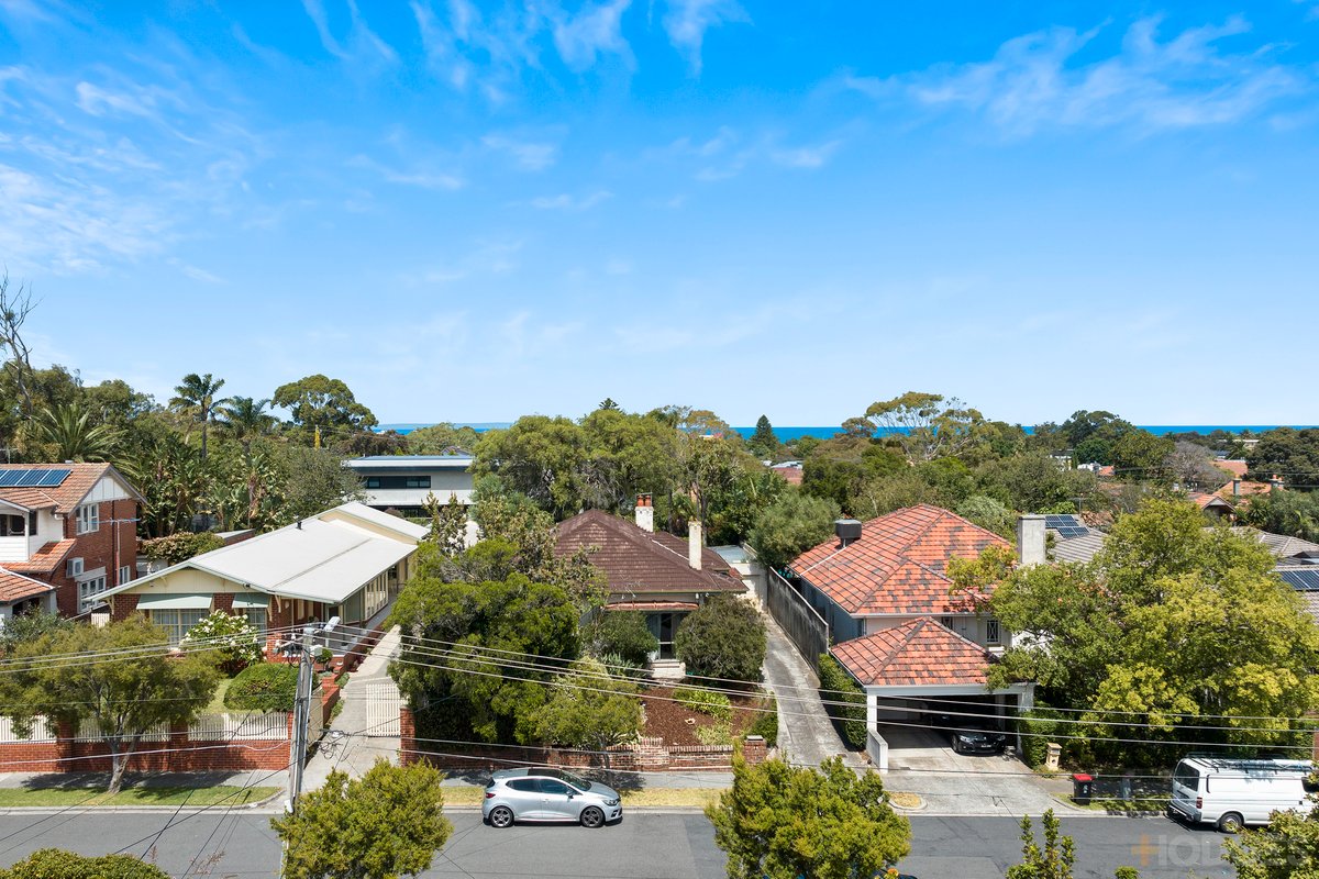 30 Alicia Street Hampton - Residential for sale