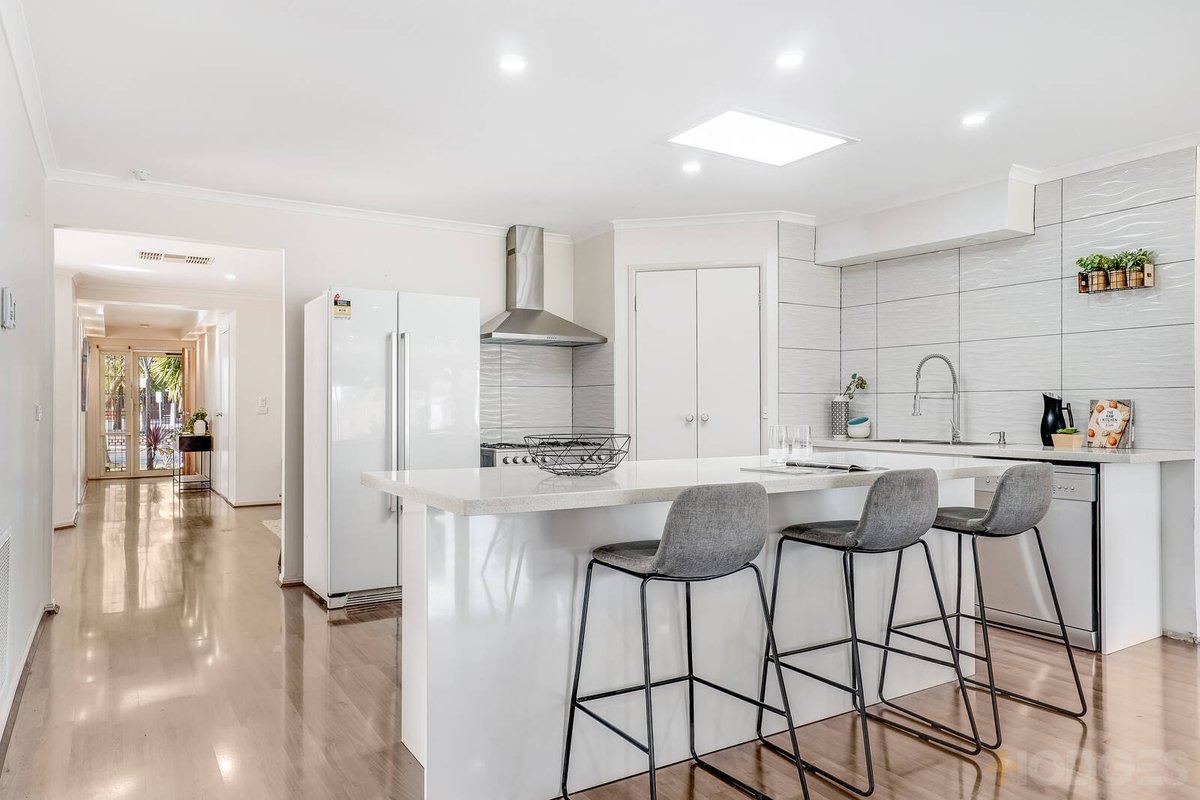 30 Carruthers Drive Hoppers Crossing - Residential for sale