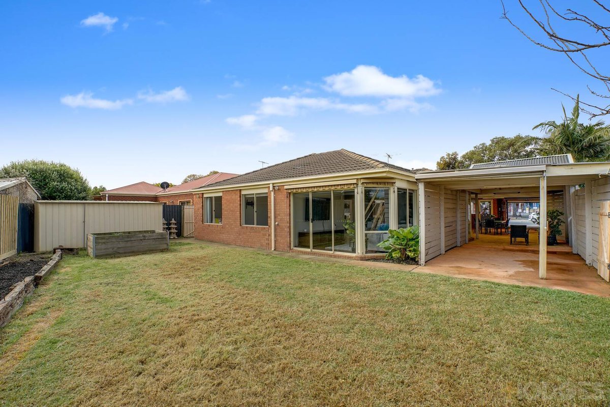 30 Carruthers Drive Hoppers Crossing - Residential for sale
