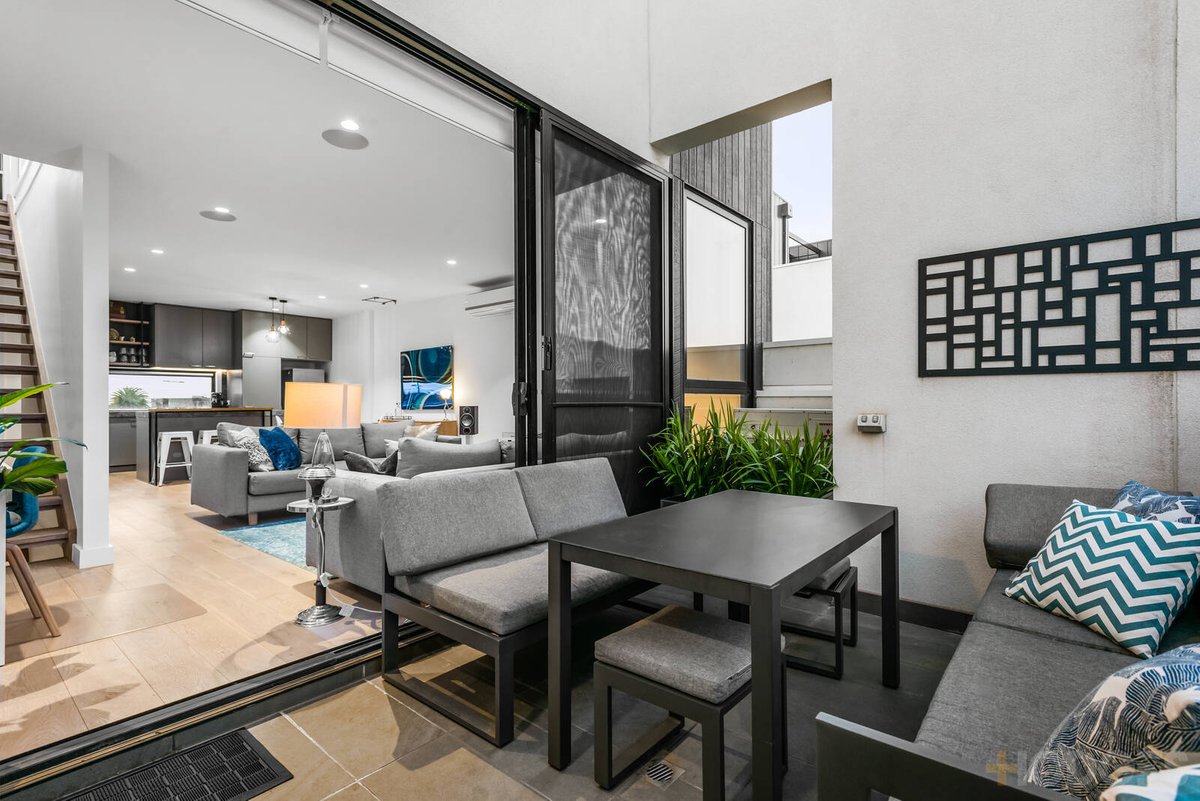 30 Kokoda Place Mordialloc - Residential for sale