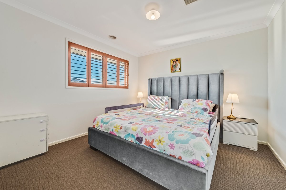 30 Orinoco Chase Werribee - Residential for sale