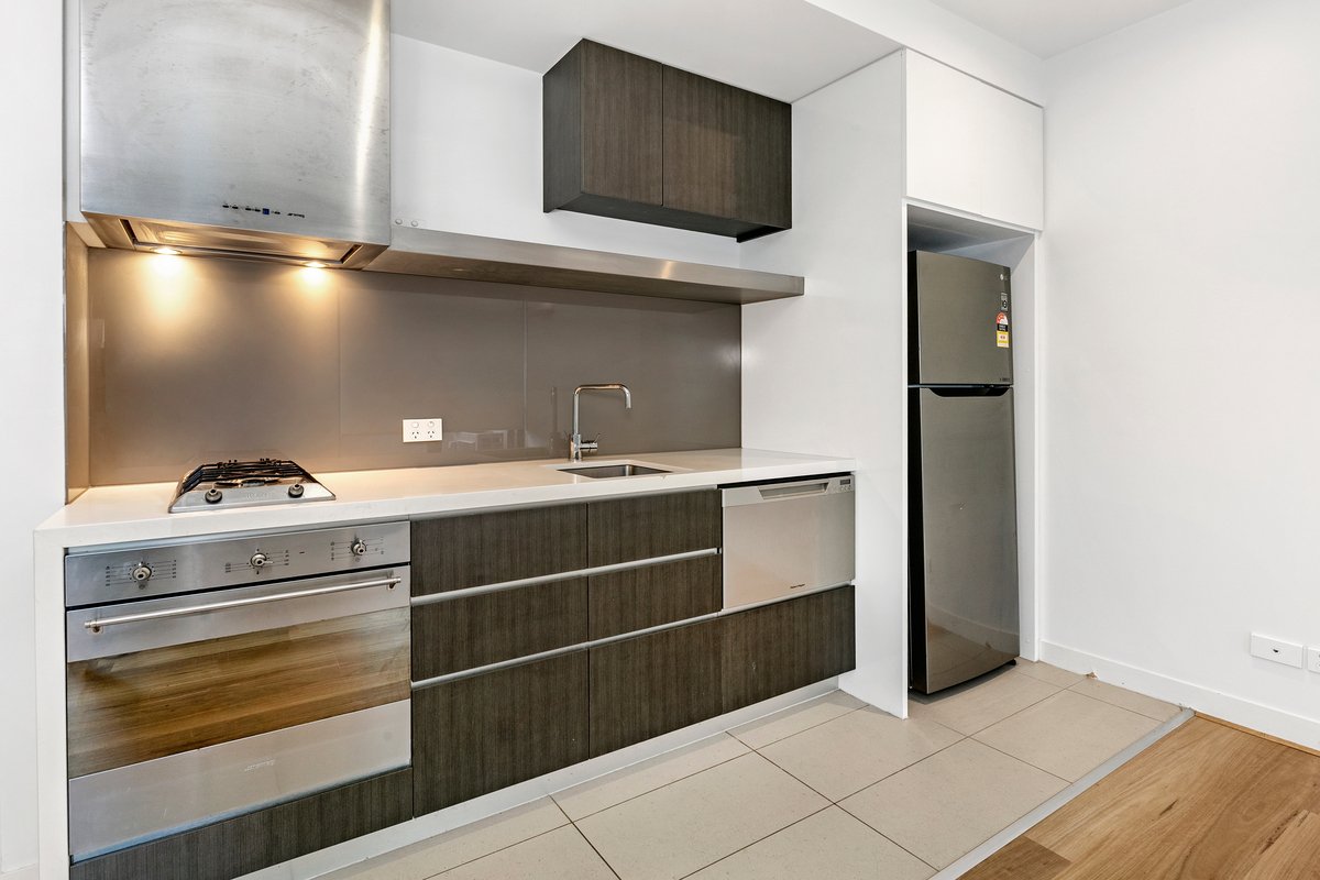 301 / 270 High Street Windsor - Residential for lease