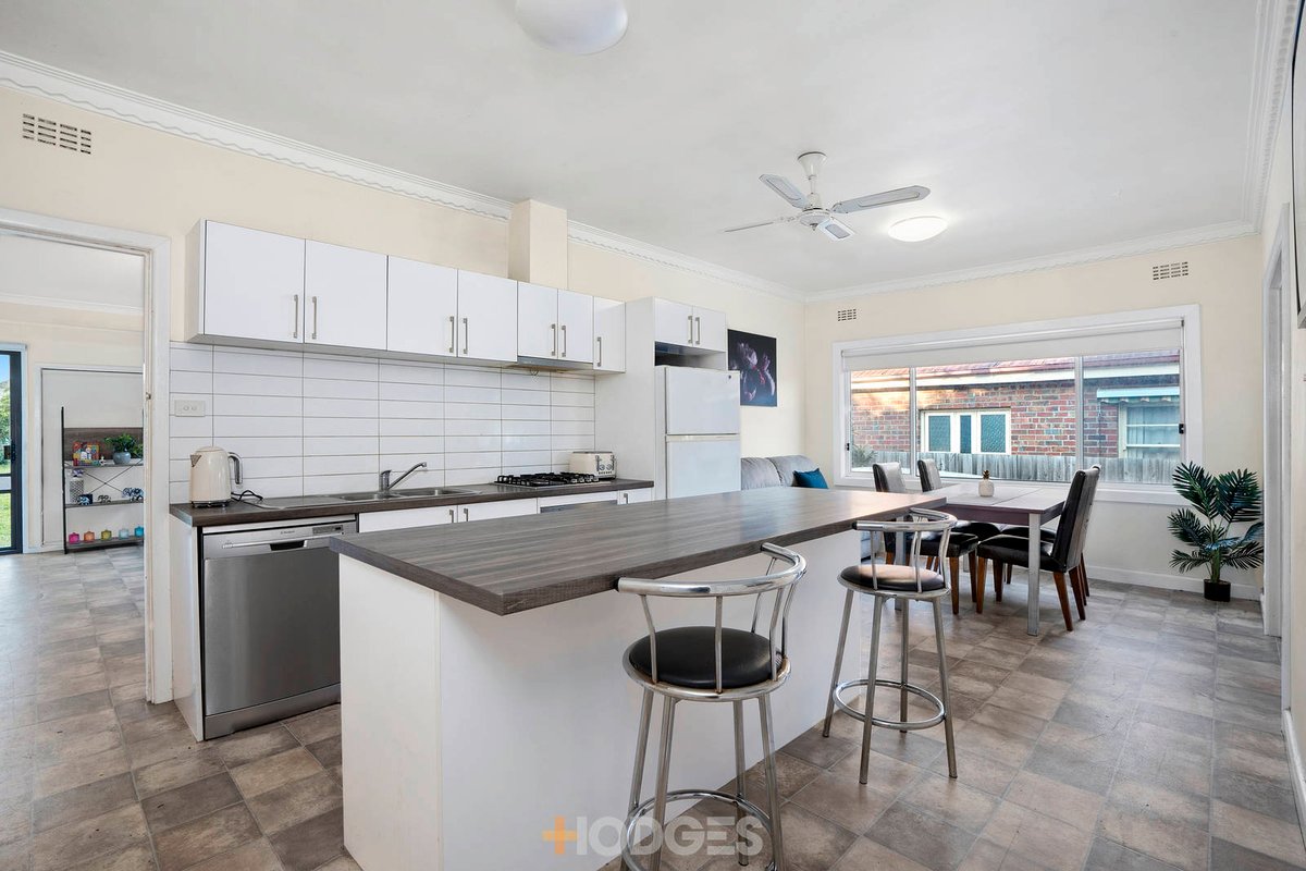 302 Church Street Hamlyn Heights - Residential for sale