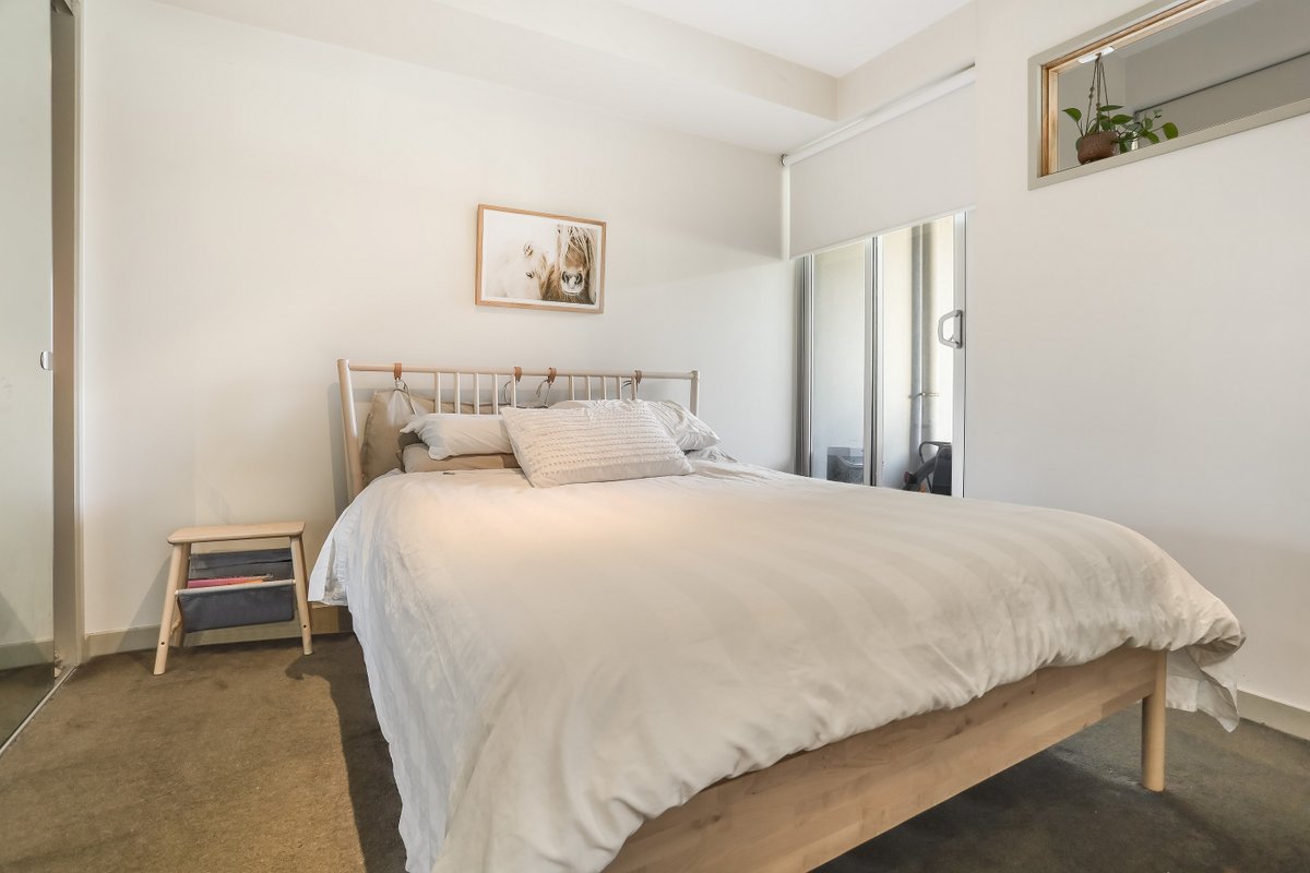 302 / 99 Nott Street PORT MELBOURNE - Residential for sale