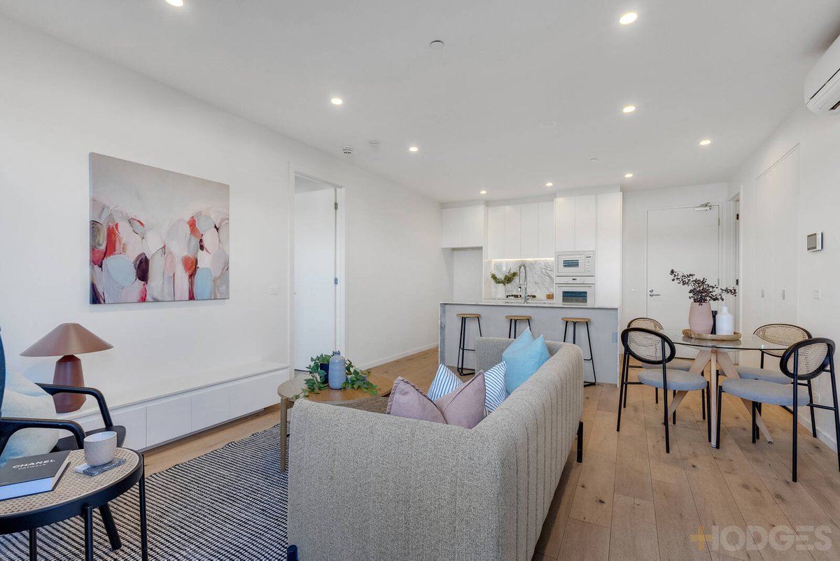 303 / 15 Maude Street Cheltenham - Residential for sale