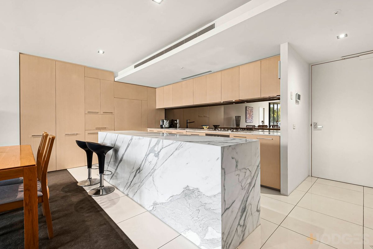 303 / 576-578 St Kilda Road Melbourne - Residential for sale