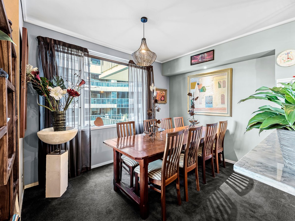 304 / 23 Queens Road MELBOURNE - Residential for sale