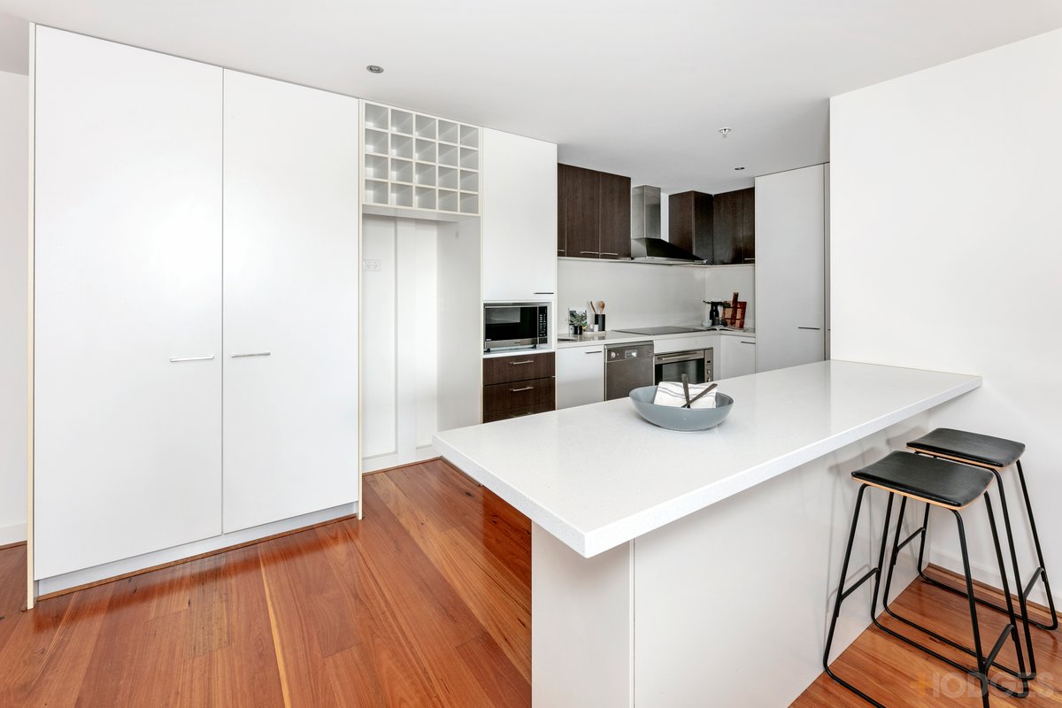 30 / 86-88 Beach Road Sandringham - Residential for sale
