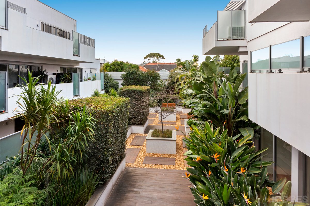 30 / 86-88 Beach Road Sandringham - Residential for sale