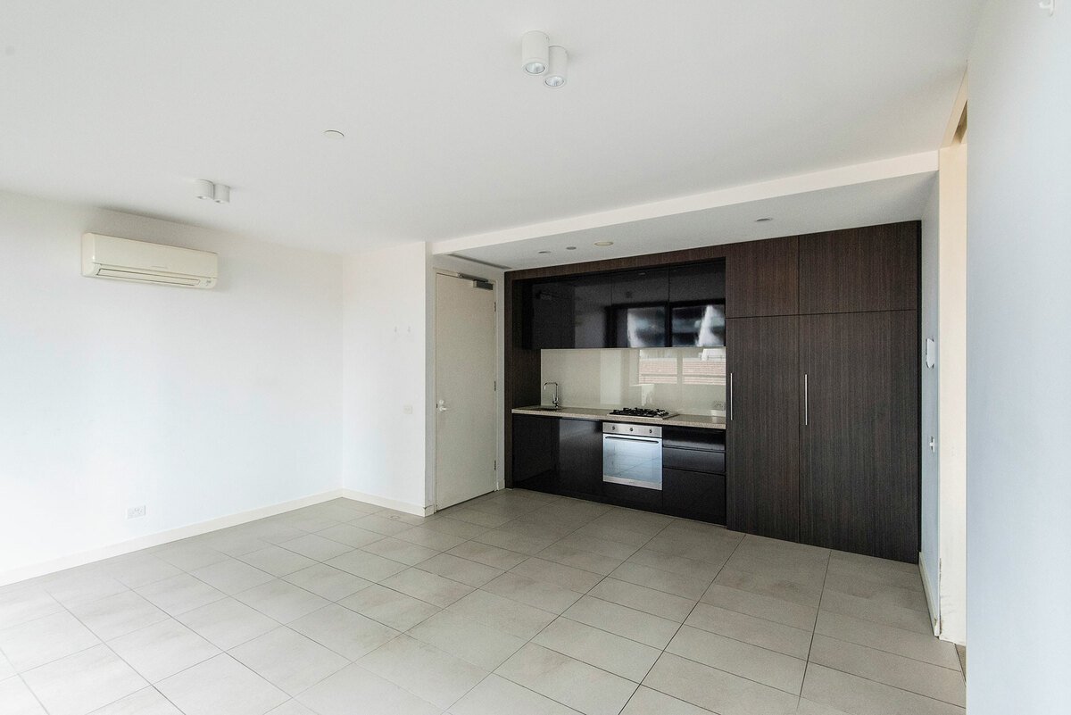 308 / 74 Queens Road Melbourne - Residential for lease