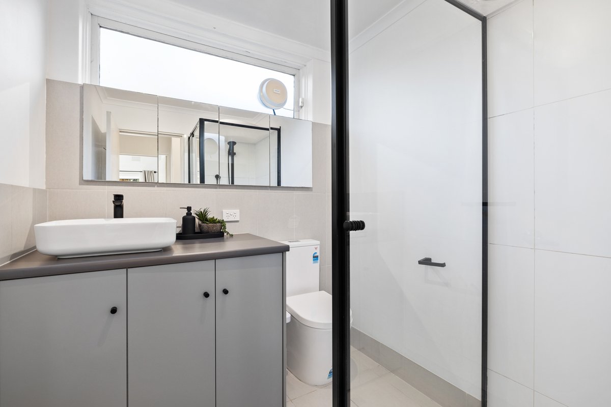 3 / 1 King Street Hampton East - Residential for lease