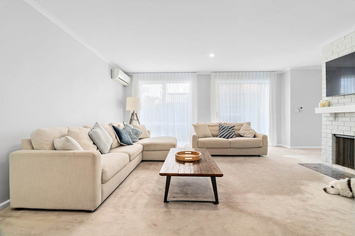 31 Parkview Crescent Hampton East - Residential for lease