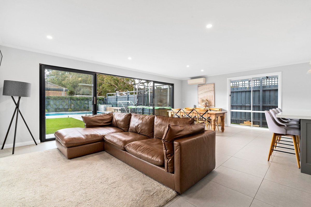 31 Parkview Crescent Hampton East - Residential for lease
