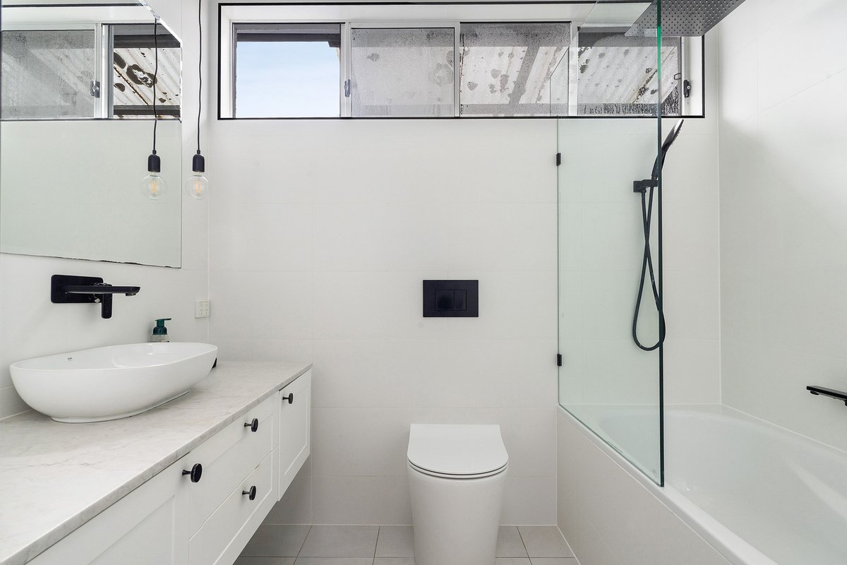 31 Parkview Crescent Hampton East - Residential for lease