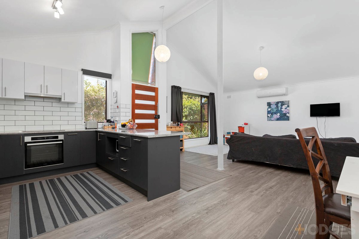 31 Woodland Drive Cheltenham - Residential for sale