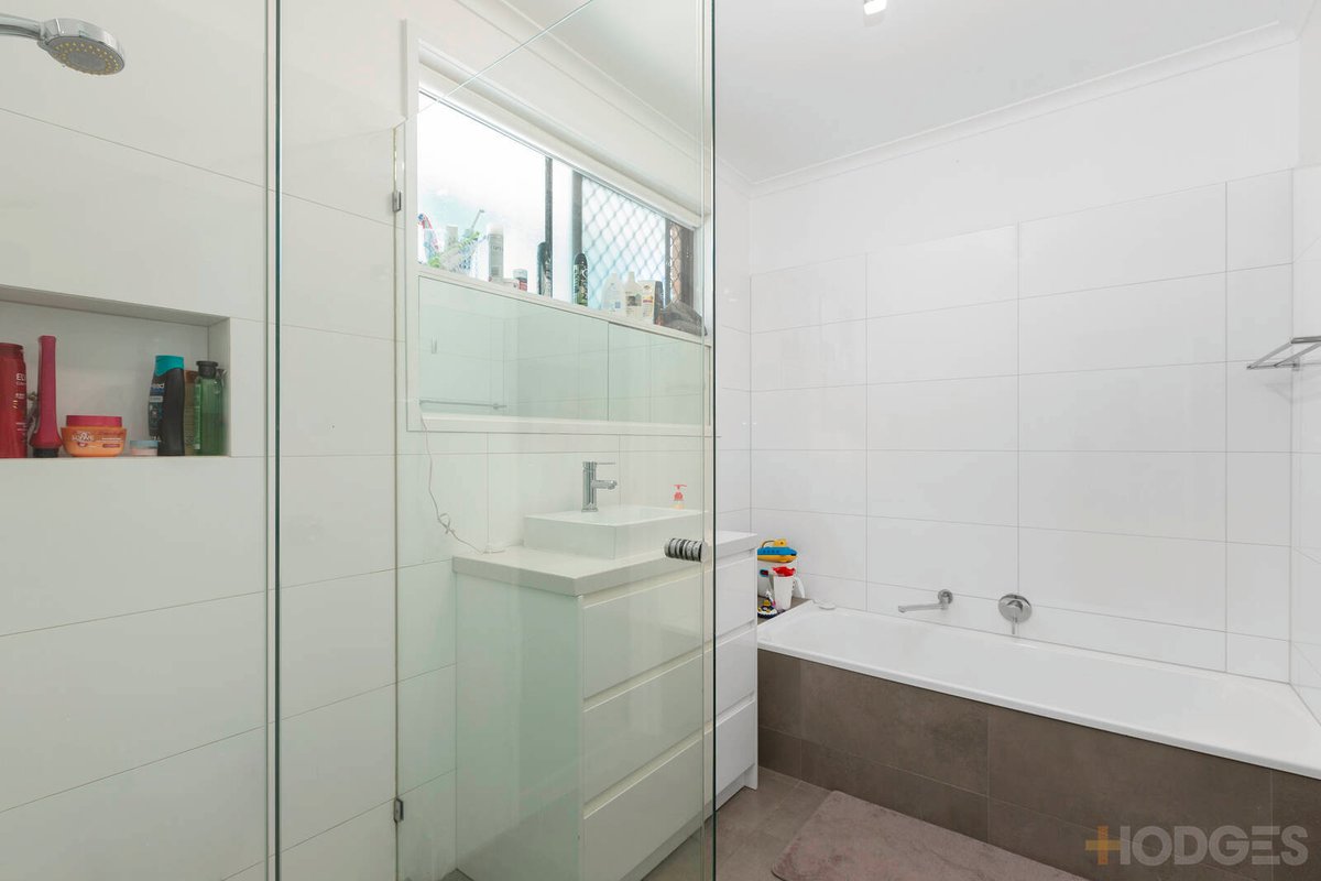 31 Woodland Drive Cheltenham - Residential for sale