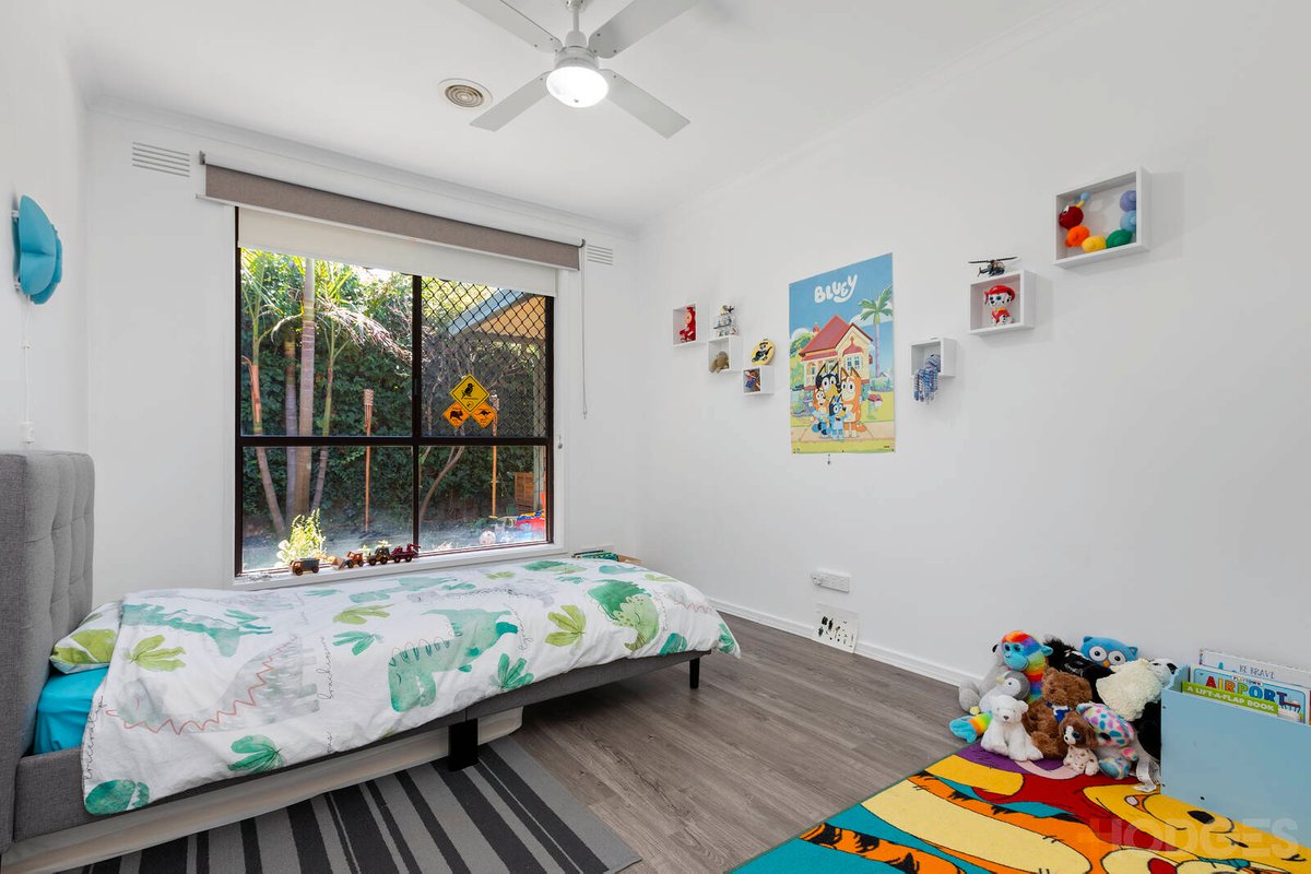 31 Woodland Drive Cheltenham - Residential for sale