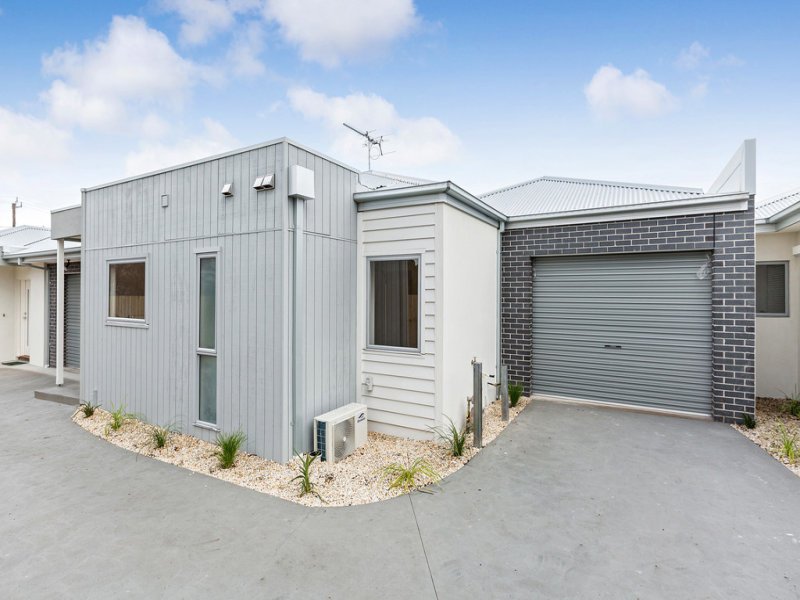 3 / 10 Clarendon Parade WEST FOOTSCRAY - Residential for sale