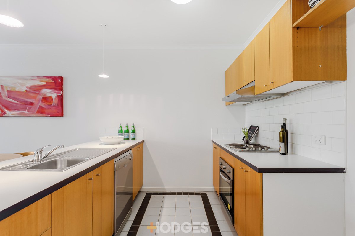 3 / 100 Coventry Street SOUTHBANK - Residential for sale