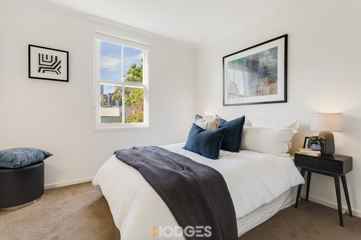3 / 100 Coventry Street SOUTHBANK - Residential for sale
