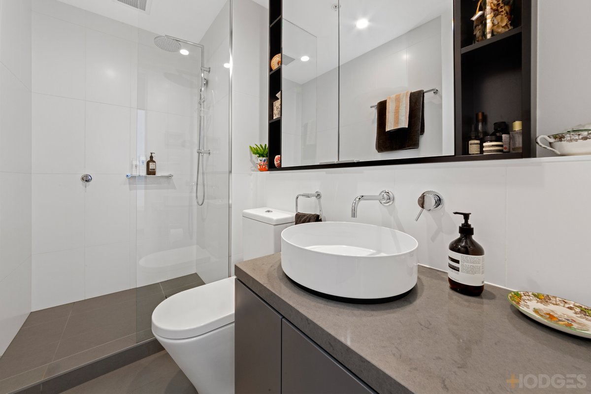 310 / 427 Hampton Street Hampton - Residential for sale