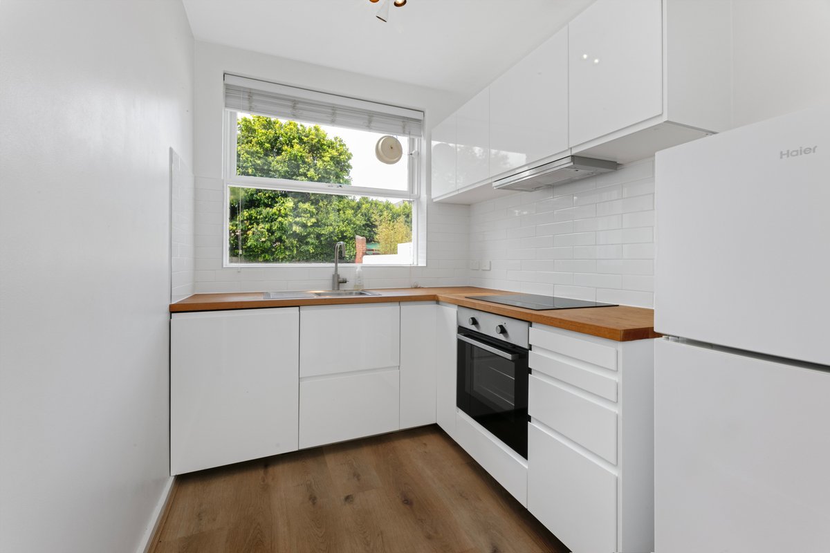 3 / 108 Park Street St Kilda West - Residential for lease