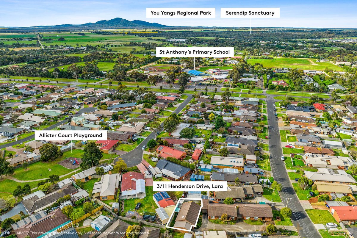 3 / 11 Henderson Drive Lara - Residential for sale