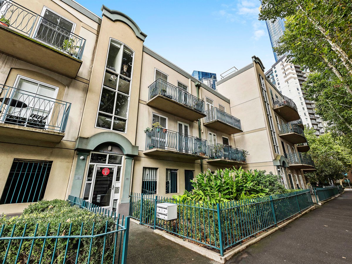3 / 110 Southbank Boulevard SOUTHBANK - Residential for sale
