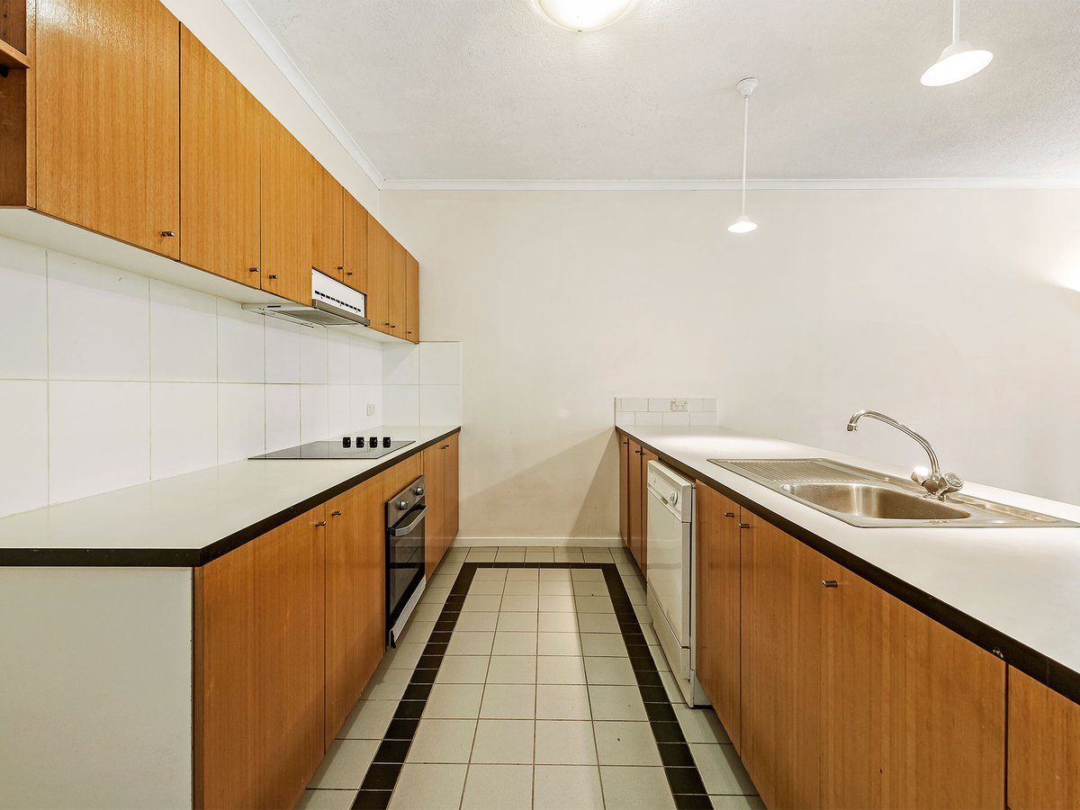 3 / 110 Southbank Boulevard SOUTHBANK - Residential for sale