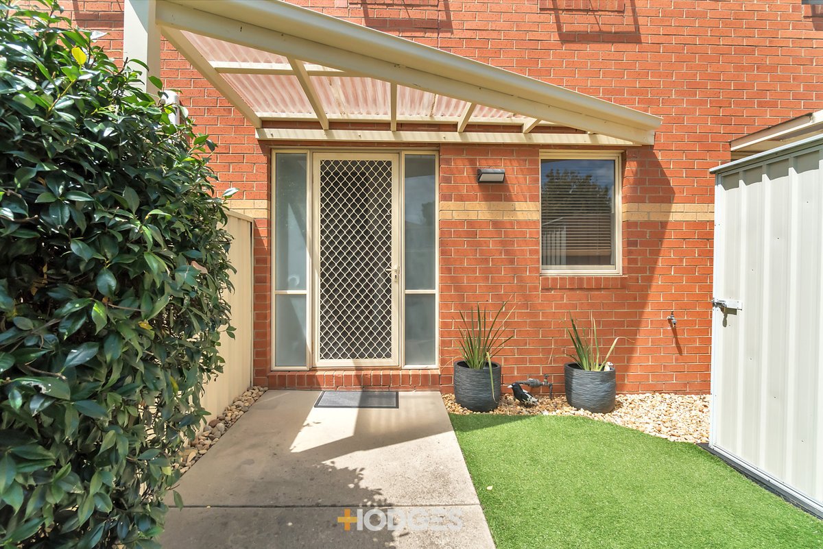 3 / 114 Warren Road Mordialloc - Residential for sale