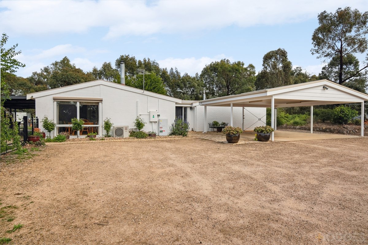312 Old Kilmore-Lancefield Road Willowmavin - Residential for sale