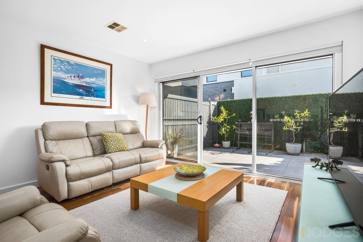 3 / 121 Collins Street Mentone - Residential for sale