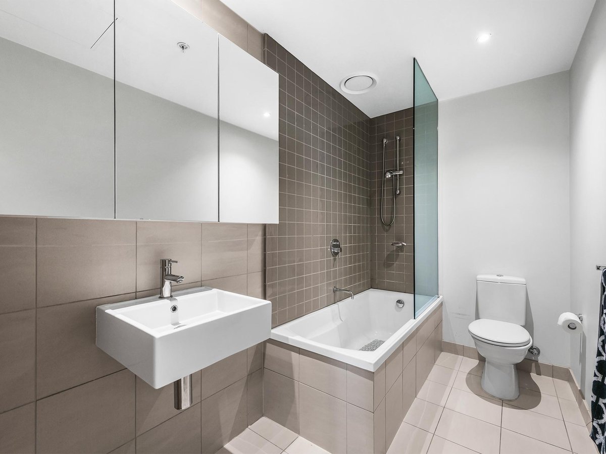 313 / 232 Rouse Street PORT MELBOURNE - Residential for sale