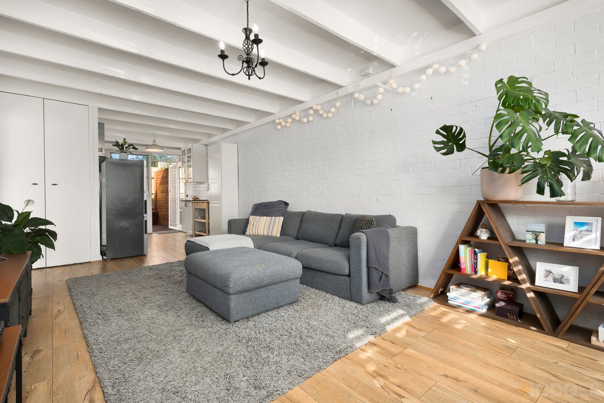 3 / 14 Acheron Court Hampton East - Residential for sale