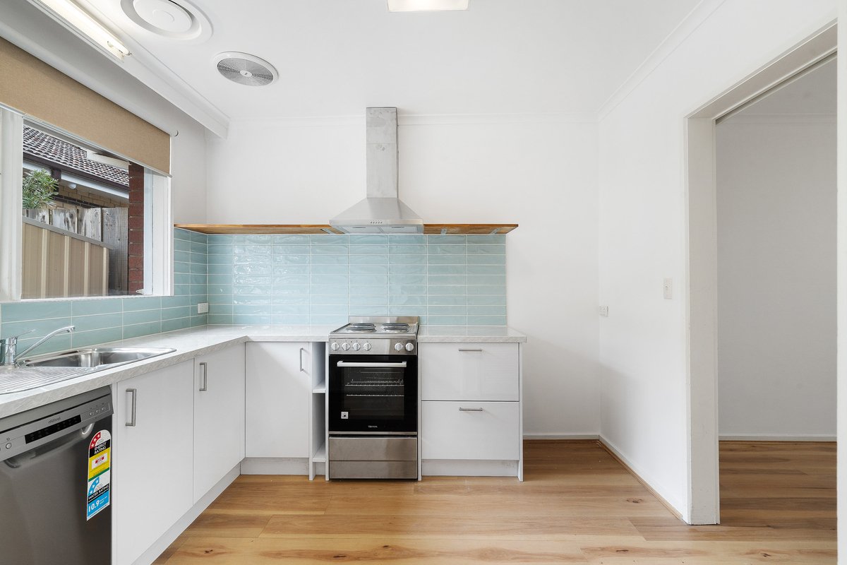 3 / 14 Wickham Road Hampton East - Residential for lease
