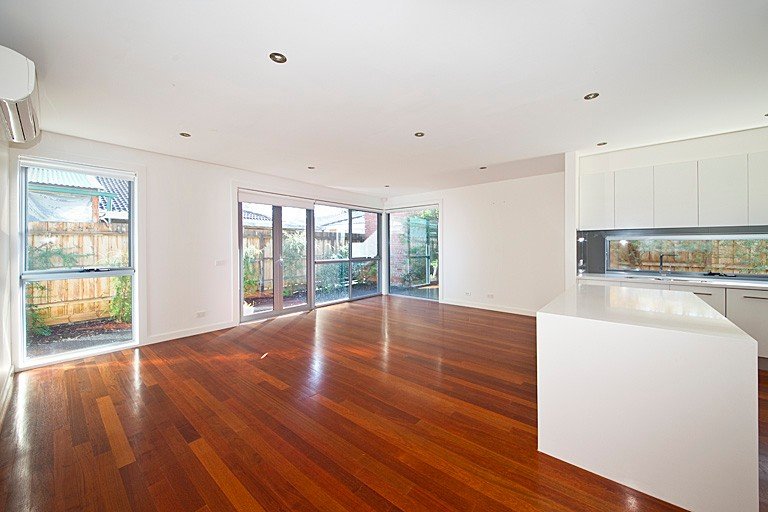 3 / 151 Charman Road Beaumaris - Residential for lease