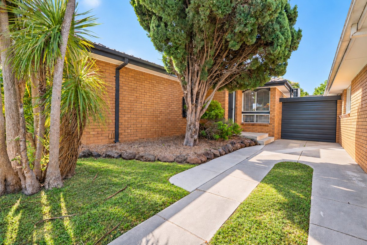 3 / 17 Kayden Street Cheltenham - Residential for sale
