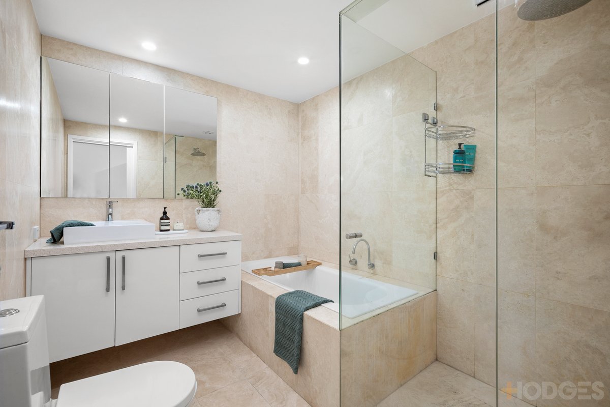 3 / 17 Keiller Street Hampton East - Residential for sale