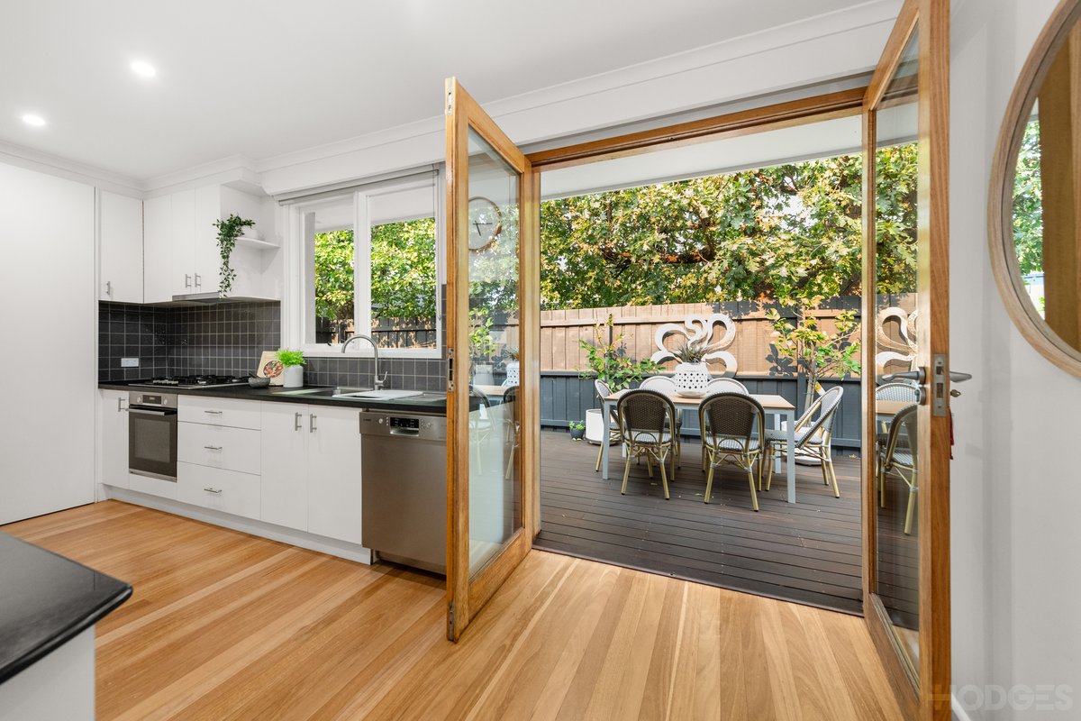 3 / 172 Bay Road Sandringham - Residential for sale