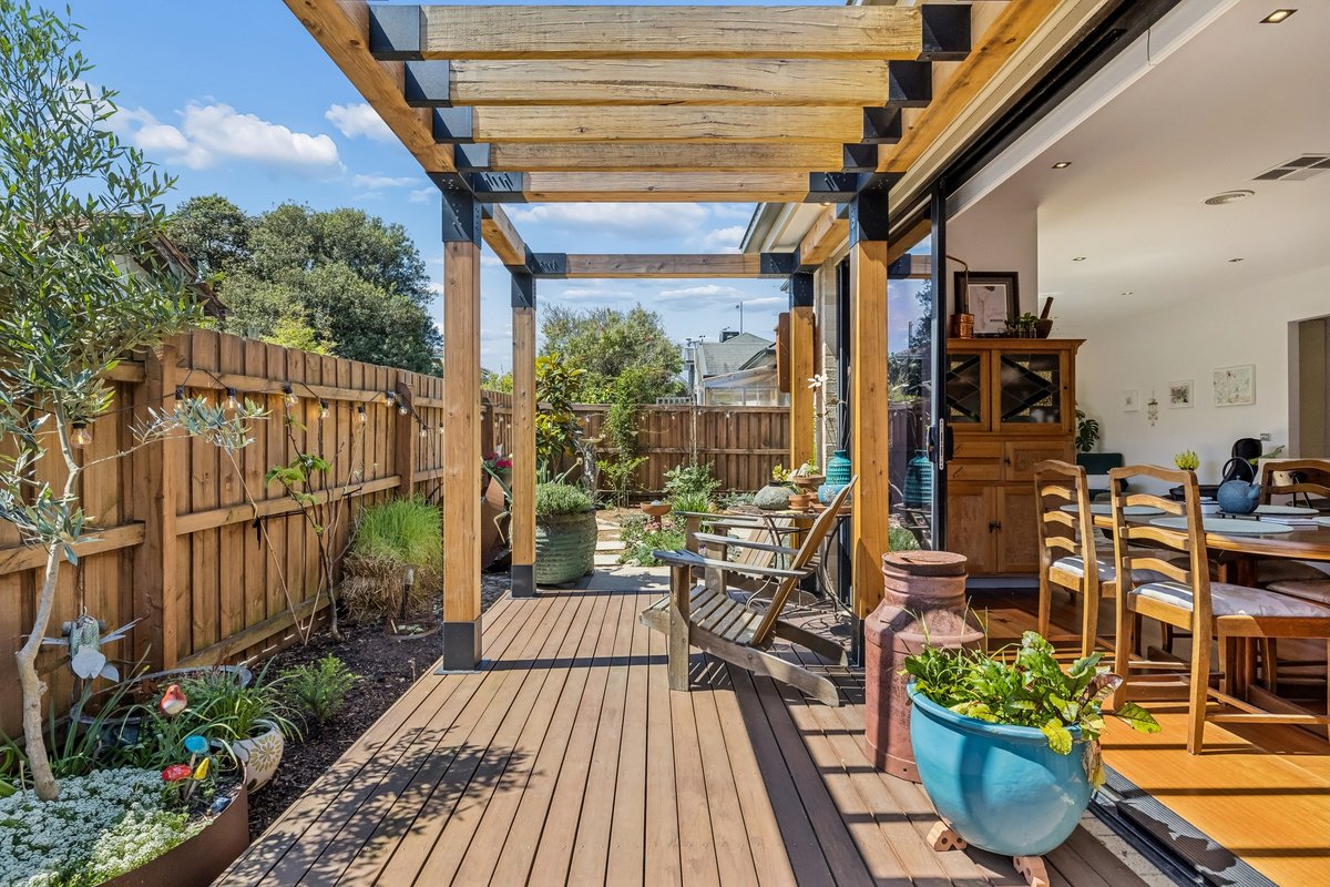 3 / 184 Nepean Highway Aspendale - Residential for sale