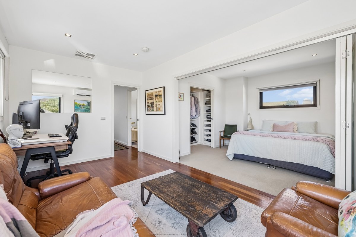 3 / 184 Nepean Highway Aspendale - Residential for sale