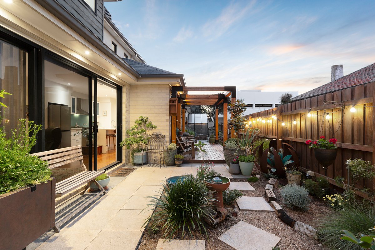 3 / 184 Nepean Highway Aspendale - Residential for sale