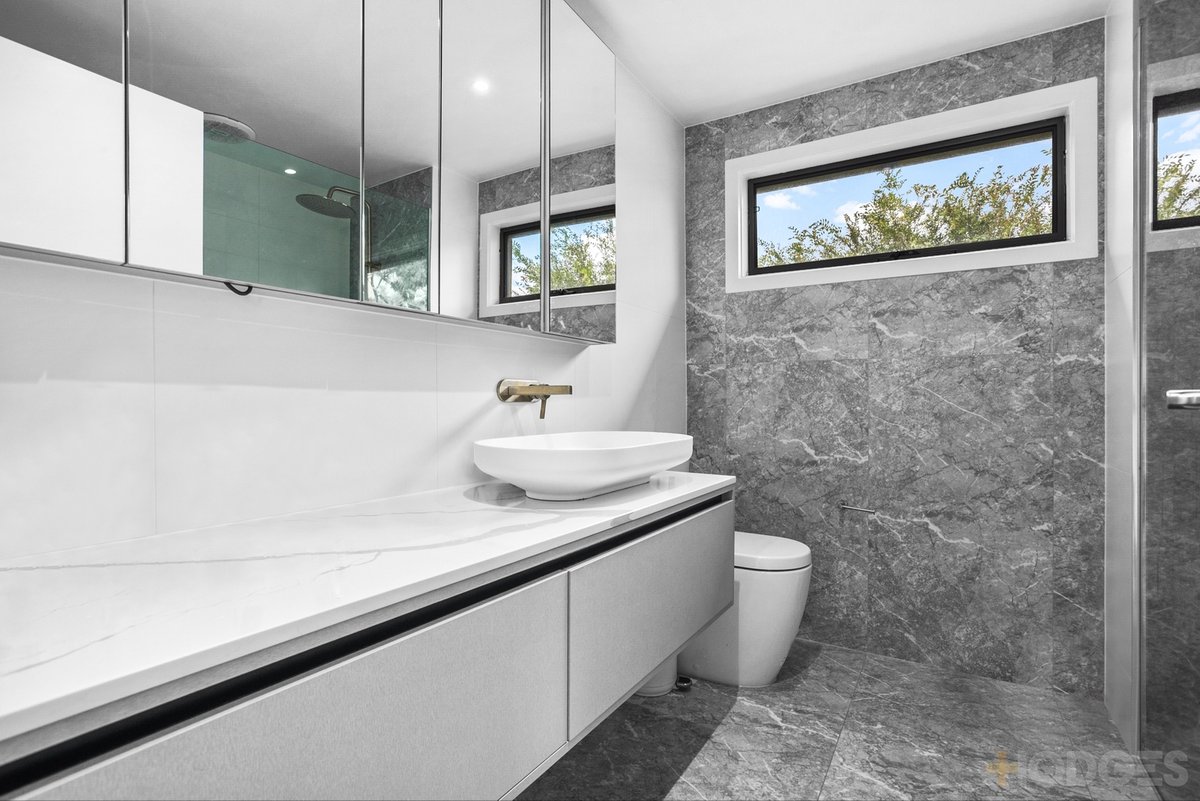 31A Friendship Square Cheltenham - Residential for sale