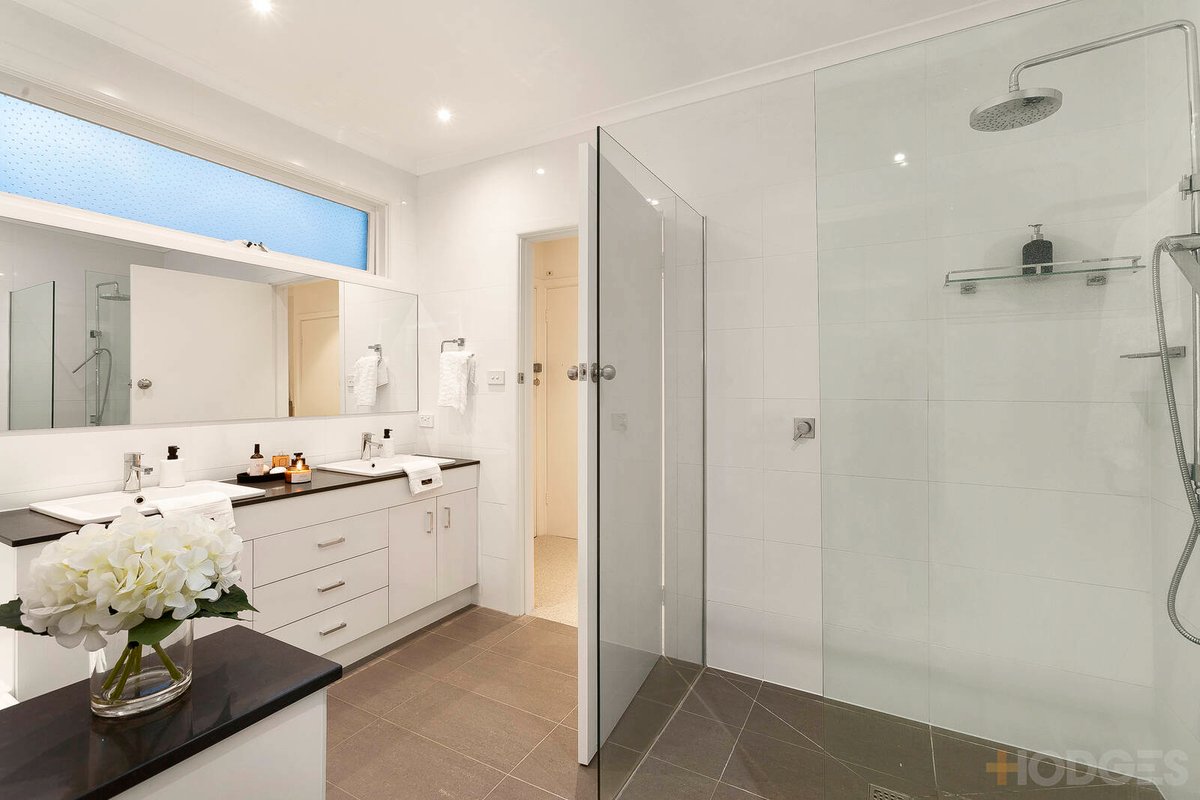 3 / 2-4 Haldane Street Beaumaris - Residential for sale