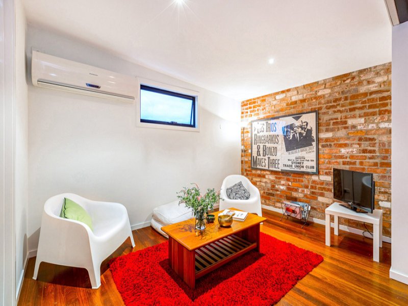 3 / 2 Bilston Street SEDDON - Residential for sale