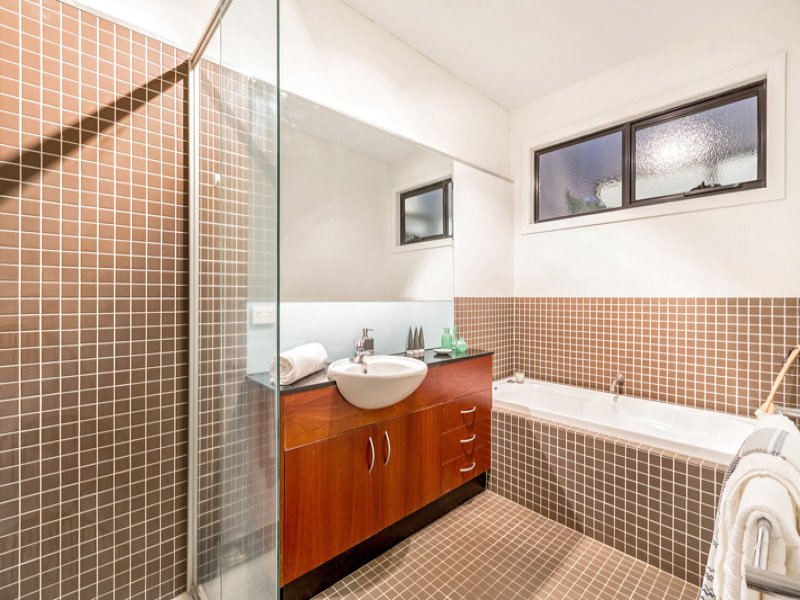 3 / 2 Bilston Street SEDDON - Residential for sale