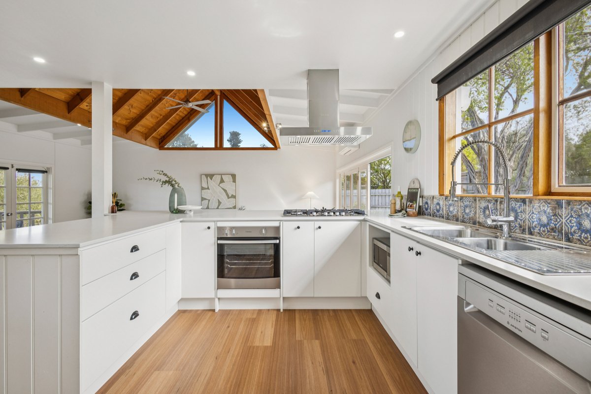 32 Booran Parade TOOTGAROOK - Residential for sale
