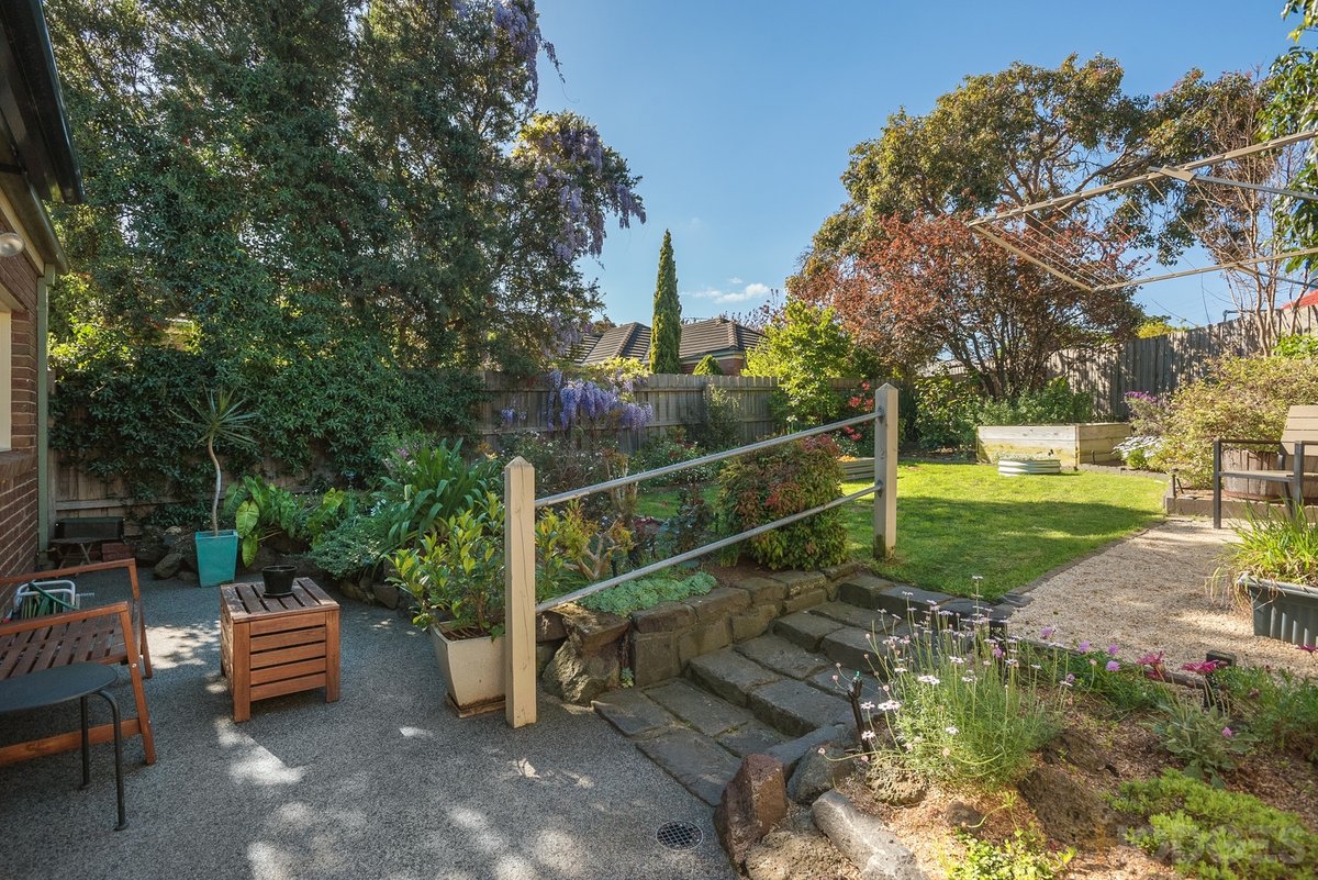3 / 2 Katoomba Street Hampton East - Residential for sale