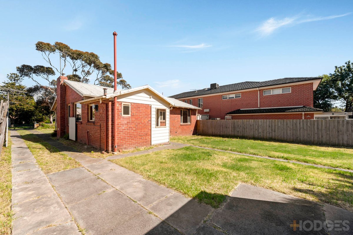 32 Kendall Street Hampton - Residential for sale